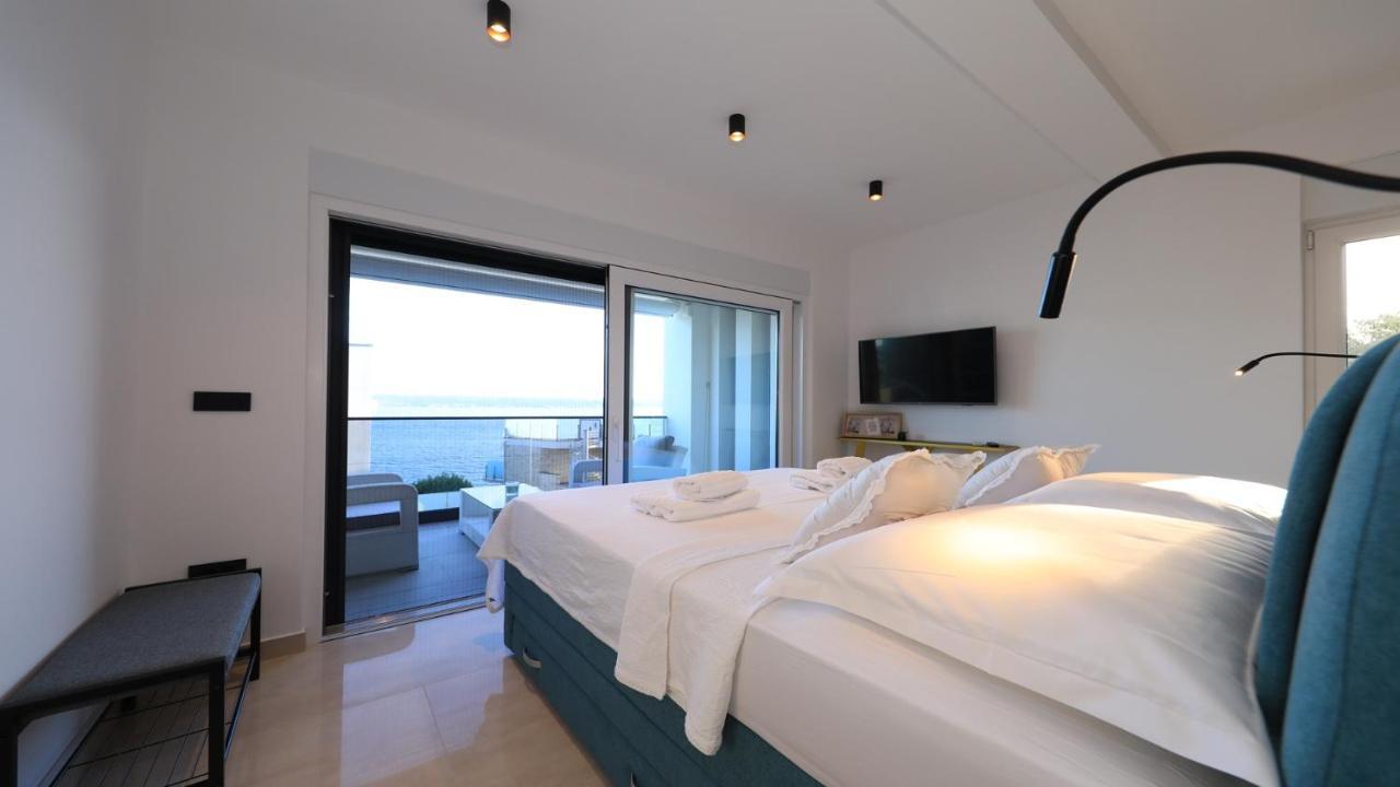 Adastra Apartments Maslenica Zewnętrze zdjęcie