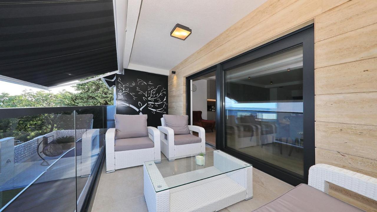 Adastra Apartments Maslenica Zewnętrze zdjęcie